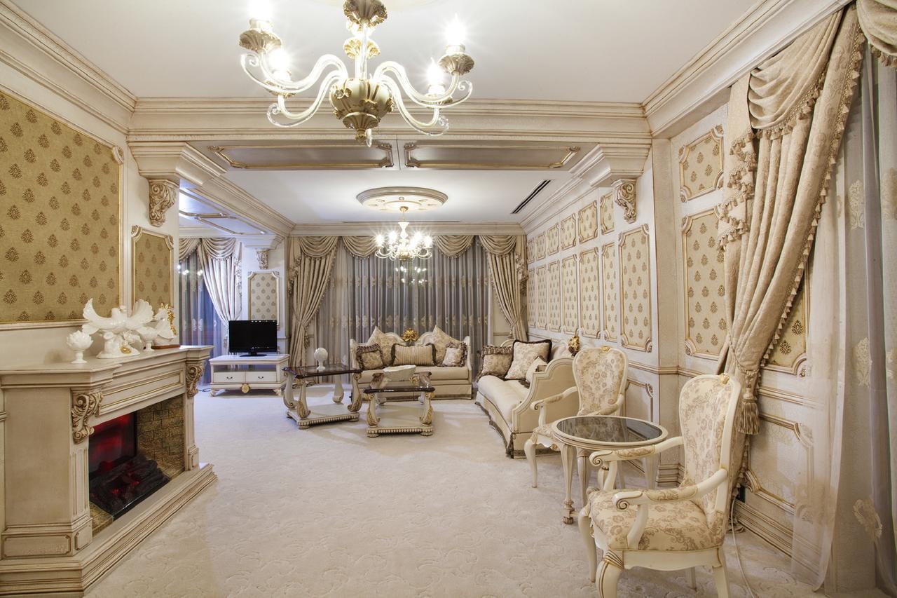 Ayan Palace Hotel Tovuz Buitenkant foto
